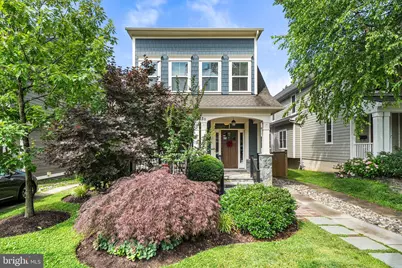 1203B Lincoln Avenue, Falls Church, VA 22046 - Photo 1