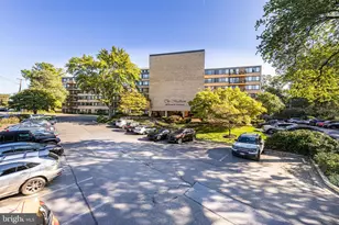 600 Roosevelt Blvd, Falls Church, VA 22044 - Photo 1