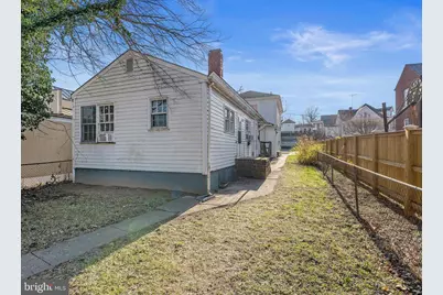 1117 Caroline #E, Fredericksburg, VA 22401 - Photo 1