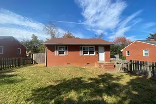 211 Duke St, Fredericksburg, VA 22401 - Photo 1
