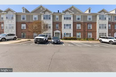 621 Cobblestone Boulevard #103, Fredericksburg, VA 22401 - Photo 1
