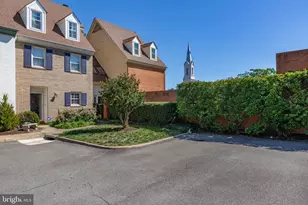 1011 Charles St, Fredericksburg, VA 22401 - Photo 1