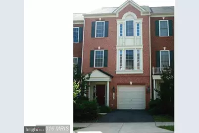 1023 Hotchkiss Place, Fredericksburg, VA 22401 - Photo 1