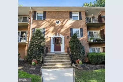 3790 Lyndhurst Drive #103, Fairfax, VA 22031 - Photo 1