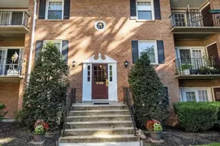 3790 Lyndhurst Dr, Fairfax, VA 22031 - Photo 1