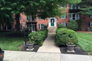 3975 Lyndhurst Dr, Fairfax, VA 22031 - Photo 1