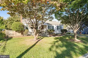 4132 Addison Rd, Fairfax, VA 22030 - Photo 1