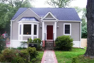 4006 Woodland Dr, Fairfax, VA 22030 - Photo 1