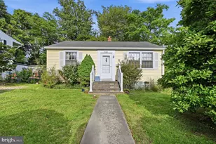 4103 Chestnut St, Fairfax, VA 22030 - Photo 1