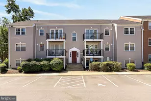 9445 Fairfax Blvd, Fairfax, VA 22031 - Photo 1