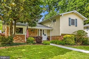 10208 Forest Ave, Fairfax, VA 22030 - Photo 1