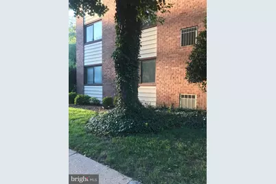 10724 West Drive #101, Fairfax, VA 22030 - Photo 1