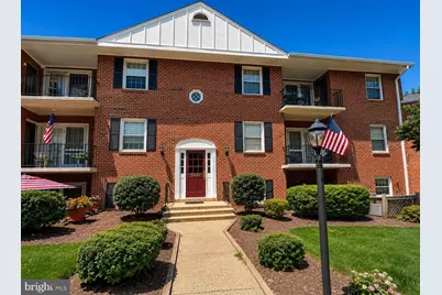 3830 Lyndhurst Drive #303, Fairfax, VA 22031 - Photo 1