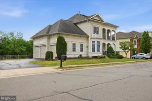 9292 Sumner Lake Blvd, Manassas, VA 20110 - Photo 1
