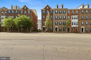 9581 Center St, Manassas, VA 20110 - Photo 1
