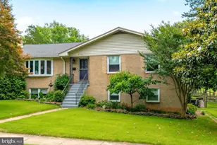 8905 Hazel Dr, Manassas, VA 20110 - Photo 1