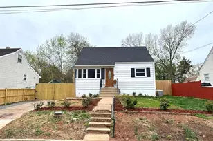 107 Luxor St, Manassas Park, VA 20111 - Photo 1