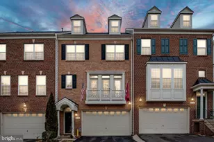 9776 Corbett Cir, Manassas Park, VA 20111 - Photo 1