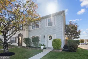 8639 Union Pl, Manassas Park, VA 20111 - Photo 1