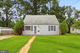 268 Moseby Dr, Manassas Park, VA 20111 - Photo 1