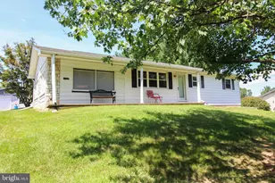 721 Readus Rd, Edinburg, VA 22824 - Photo 1