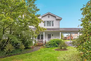 517 W Locust St, Woodstock, VA 22664 - Photo 1