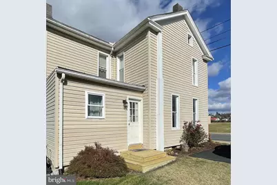 484 E Queen Street, Strasburg, VA 22657 - Photo 1