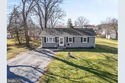 557 Ash Street, Strasburg, VA 22657 - Photo 1