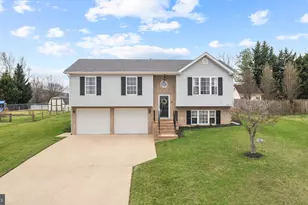 36 Ellen Dr, Strasburg, VA 22657 - Photo 1