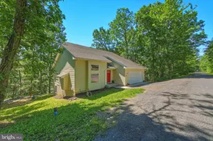 139 Maple Ave, Mount Jackson, VA 22842 - Photo 1