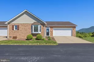 47 Logan Cir, Strasburg, VA 22657 - Photo 1