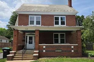 240 S Holliday St, Strasburg, VA 22657 - Photo 1