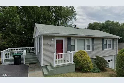 328 Lee Street, Strasburg, VA 22657 - Photo 1
