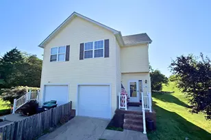 826 Colley Block Rd, Strasburg, VA 22657 - Photo 1