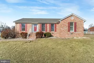 2 Juniper Ct, Fredericksburg, VA 22408 - Photo 1