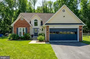 522 Stonewall Ln, Fredericksburg, VA 22407 - Photo 1