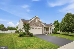 5642 Cedar Mountain Ct, Fredericksburg, VA 22407 - Photo 1