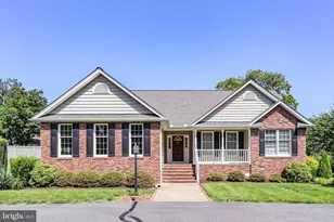 105 Brooke Dr, Fredericksburg, VA 22408 - Photo 1