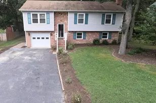 5405 Lee White Ln, Fredericksburg, VA 22407 - Photo 1