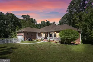 2395 Pinecrest Ln, Fredericksburg, VA 22408 - Photo 1