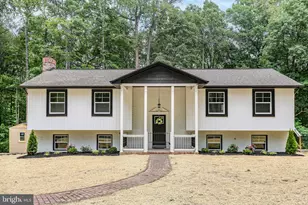 211 Hardwood Ln, Fredericksburg, VA 22408 - Photo 1
