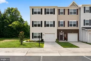 2420 Drake Ln, Fredericksburg, VA 22408 - Photo 1