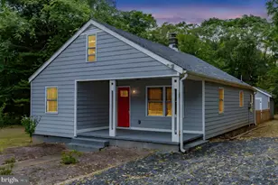 16 Enola Rd, Fredericksburg, VA 22405 - Photo 1