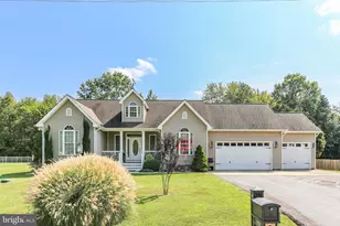 11 Woodrow Dr, Stafford, VA 22554 - Photo 1