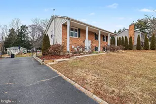 121 Shenandoah Ln, Stafford, VA 22554 - Photo 1