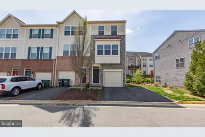400 Woodstream Circle #32140, Stafford, VA 22556 - Photo 1