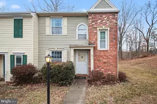 211 Wind Ridge Dr, Stafford, VA 22554 - Photo 1