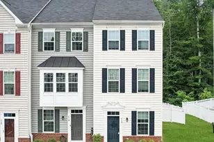 716 River Crest Way, Fredericksburg, VA 22405 - Photo 1