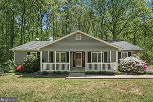 64 Hillcrest Dr, Stafford, VA 22556 - Photo 1