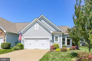 19 Point Bluff St, Fredericksburg, VA 22406 - Photo 1